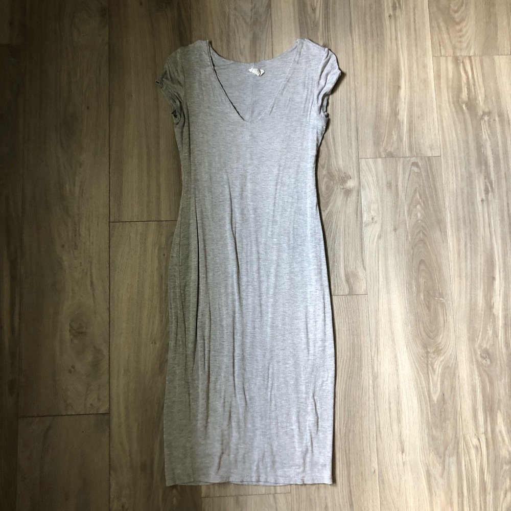 Grey U-Neck T-shirt Midi Dress